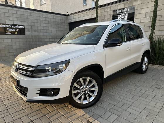 VOLKSWAGEN TIGUAN 2.0 TSI 16V TURBO GASOLINA 4P TIPTRONIC VOLKSWAGEN TIGUAN 2.0 TSI 16V TURBO GASOLINA 4P TIPTRONIC